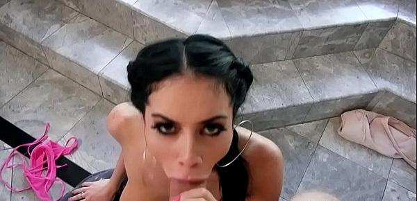  Angry latina GF Victoria June squirts